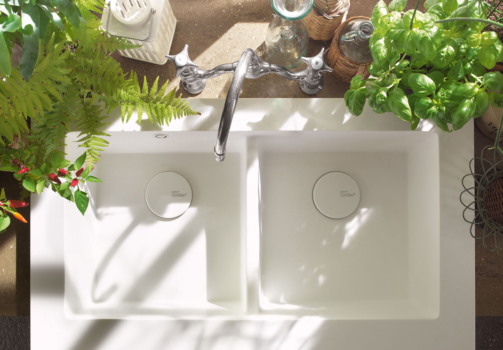 sites/corian.gr/IMG/jpg/dupont_corian_countryrefresh_03-crp.jpg